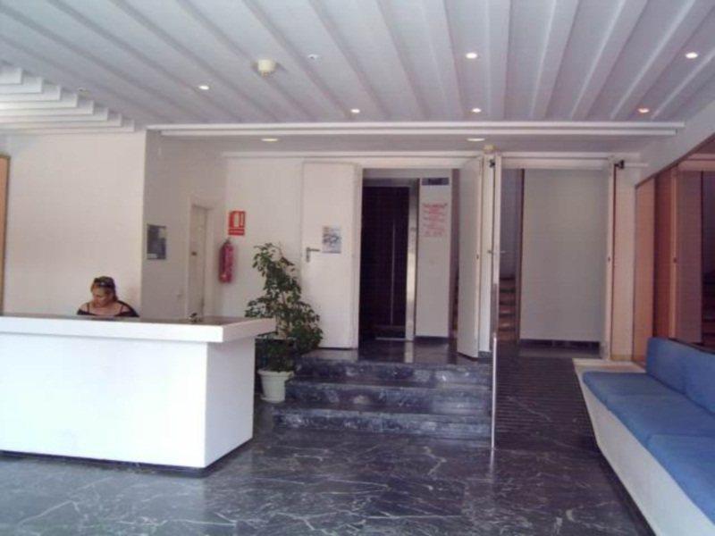 Apartamentos Maryciel By Mc Benidorm Exterior photo